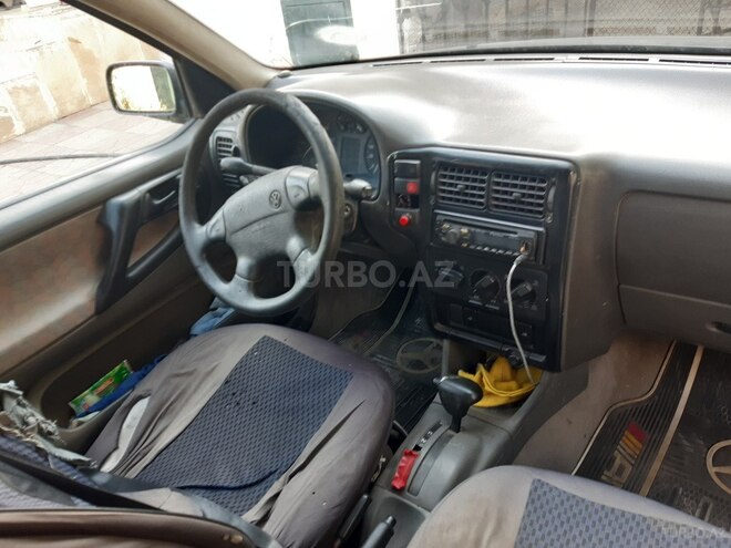 Volkswagen Polo 1997, 415,256 km - 1.4 l - Bakı