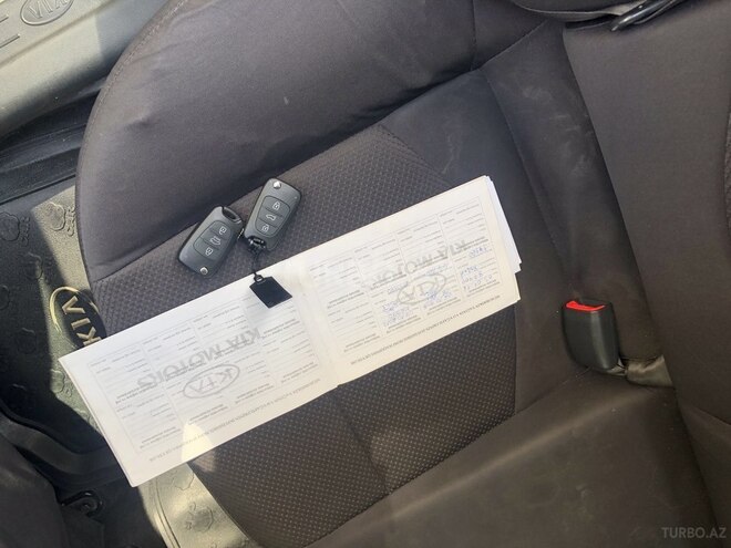Kia Cerato 2010, 183,000 km - 1.6 l - Qax