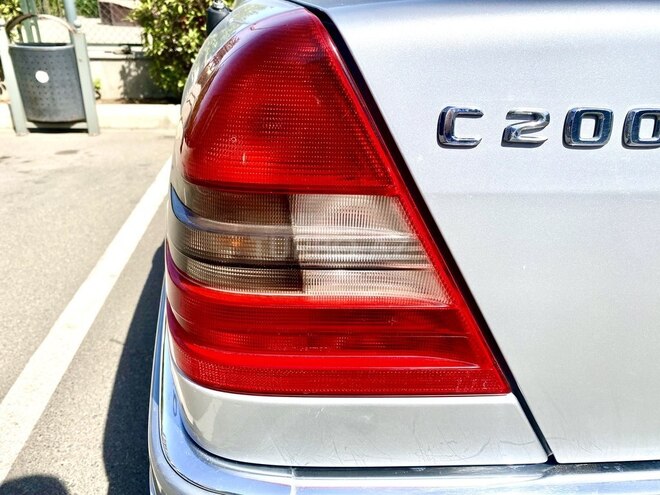 Mercedes C 200 1996, 298,000 km - 2.0 l - Bakı