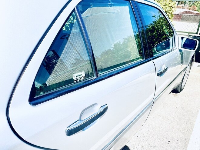 Mercedes C 200 1996, 298,000 km - 2.0 l - Bakı