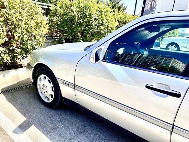 Mercedes C 200 1996, 298,000 km - 2.0 l - Bakı