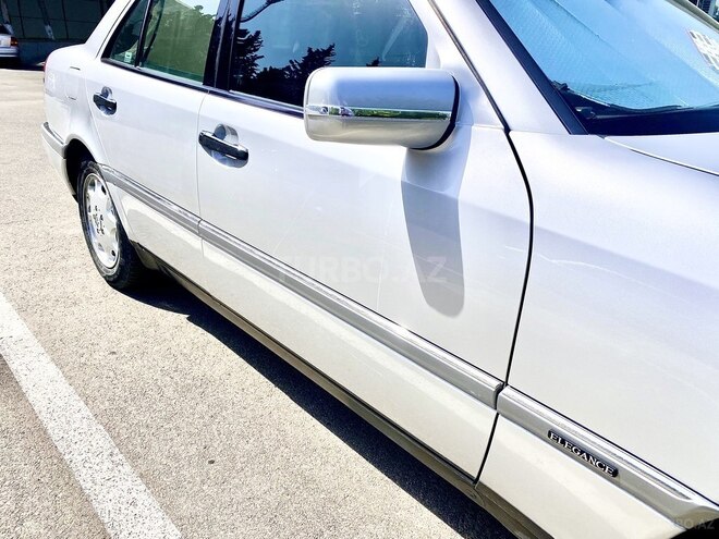 Mercedes C 200 1996, 298,000 km - 2.0 l - Bakı