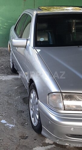 Mercedes C 240 1999, 365,000 km - 2.4 л - Mingəçevir