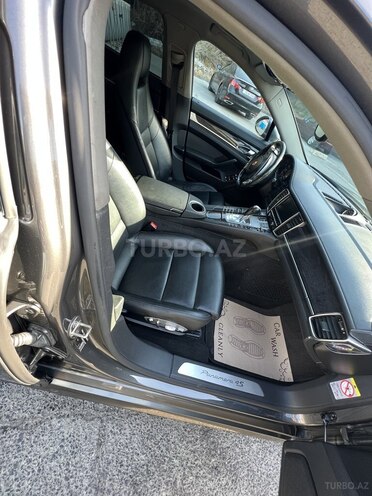 Porsche Panamera 4S 2014, 130,000 km - 3.0 l - Bakı