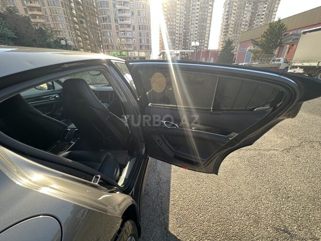 Porsche Panamera 4S 2014, 130,000 km - 3.0 l - Bakı