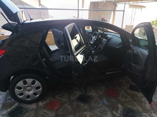 Opel Astra 2010, 161,500 km - 1.4 l - Yevlax