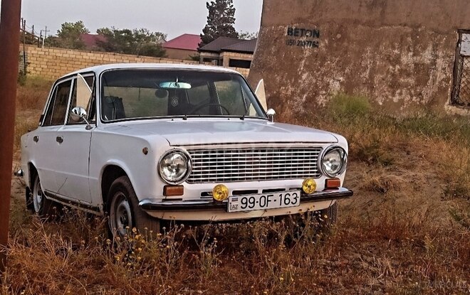 LADA (VAZ) 21011 1977, 100,000 km - 1.5 l - Bakı