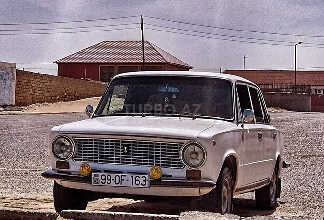 LADA (VAZ) 21011 1977, 100,000 km - 1.5 l - Bakı