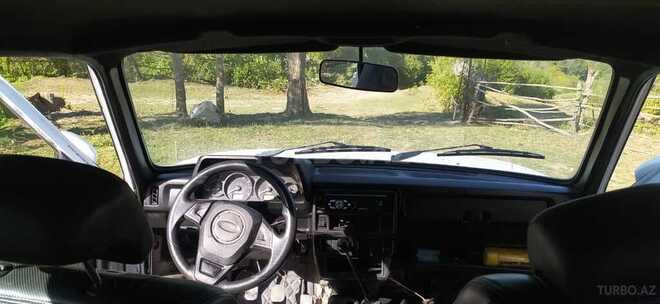 LADA (VAZ) Niva 2005, 27,000 km - 1.7 l - Quba