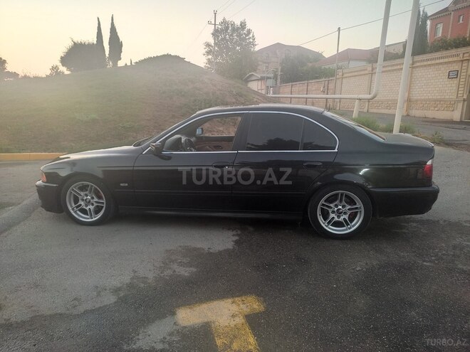 BMW 525 2002, 263,000 km - 2.5 л - Bakı