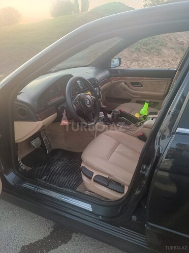 BMW 525 2002, 263,000 km - 2.5 л - Bakı