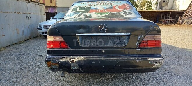 Mercedes 200 1994, 250,000 km - 2.0 l - Bakı