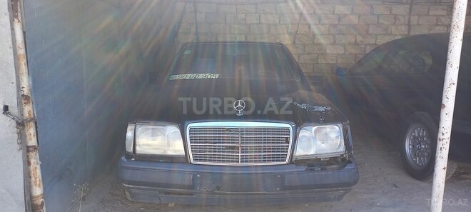 Mercedes 200 1994, 250,000 km - 2.0 l - Bakı