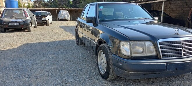 Mercedes 200 1994, 250,000 km - 2.0 l - Bakı
