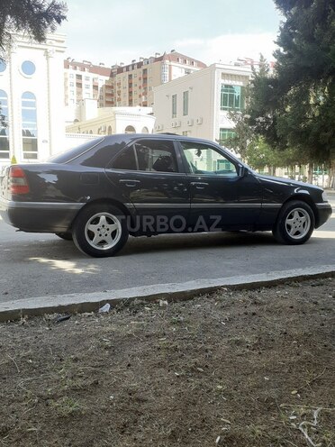 Mercedes C 180 1995, 328,000 km - 1.8 l - Bakı
