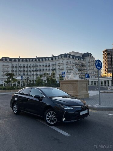 Toyota Corolla 2019, 99,000 km - 1.6 l - Bakı