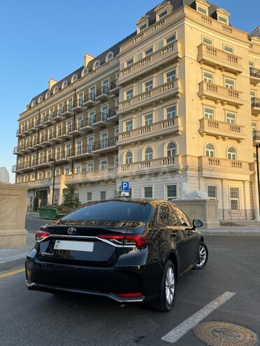 Toyota Corolla 2019, 99,000 km - 1.6 l - Bakı