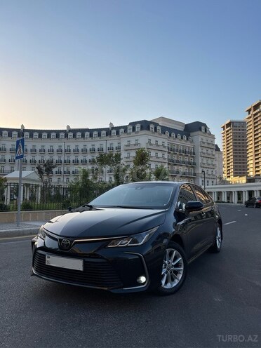 Toyota Corolla 2019, 99,000 km - 1.6 l - Bakı