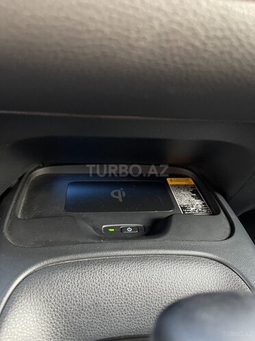 Toyota Corolla 2019, 99,000 km - 1.6 l - Bakı