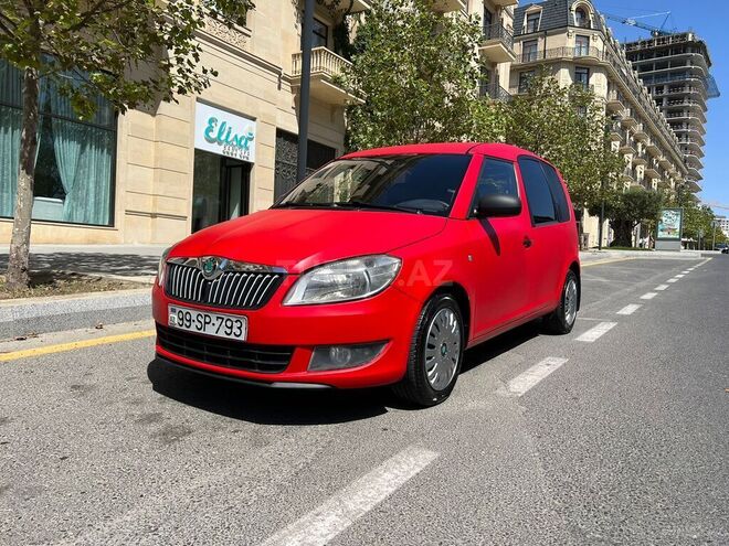 Skoda Praktik 2011, 190,000 km - 1.4 l - Bakı