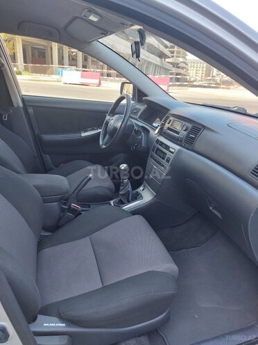 Toyota Corolla 2006, 239,000 km - 1.4 l - Bakı