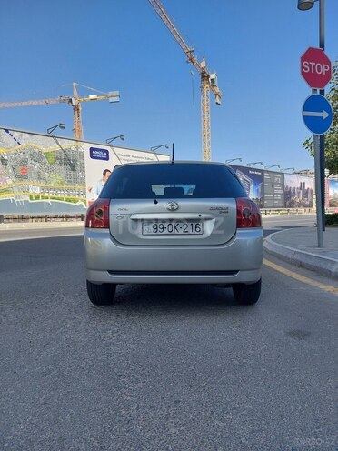 Toyota Corolla 2006, 239,000 km - 1.4 l - Bakı