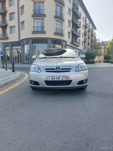 Toyota Corolla 2006, 239,000 km - 1.4 l - Bakı
