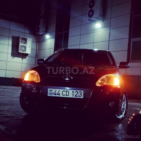 Toyota Corolla 2005, 169,000 km - 1.4 l - Bakı