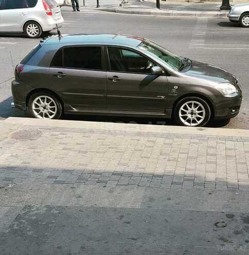 Toyota Corolla 2005, 169,000 km - 1.4 l - Bakı