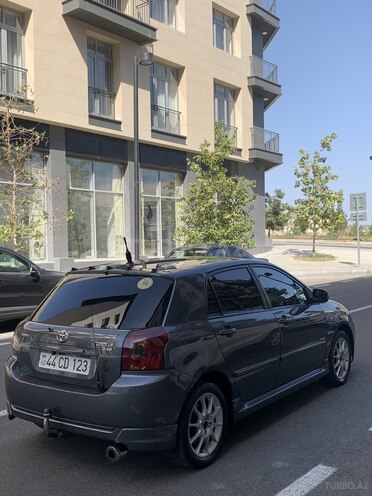 Toyota Corolla 2005, 169,000 km - 1.4 l - Bakı