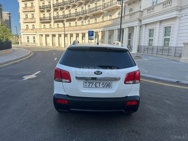 Kia Sorento 2010, 195,000 km - 2.0 l - Bakı