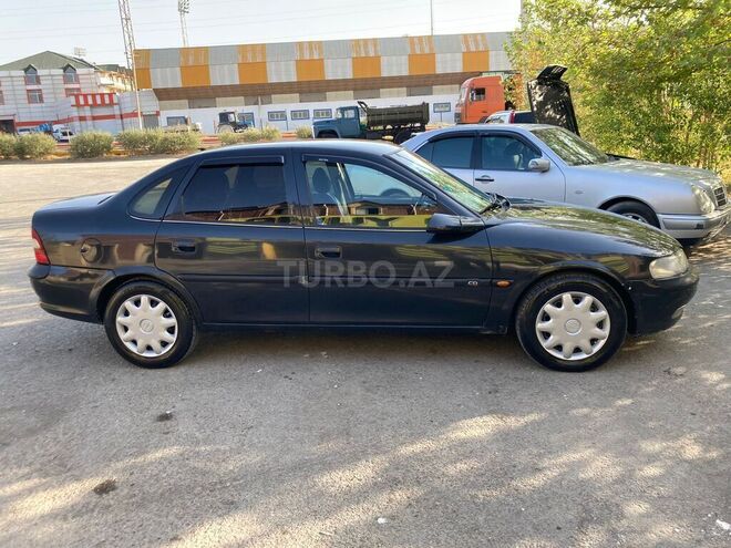 Opel Vectra 1996, 256,800 km - 2.0 l - Bakı