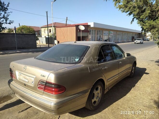 Mercedes E 270 1999, 305,897 km - 2.7 l - Bakı