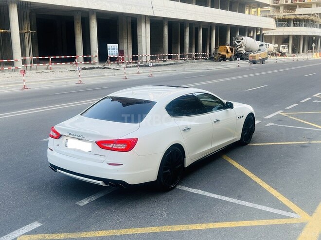 Maserati Quattroporte 2015, 89,000 km - 3.0 л - Bakı
