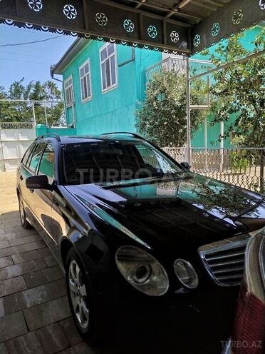 Mercedes E 220 2008, 224,000 km - 2.2 л - Bakı