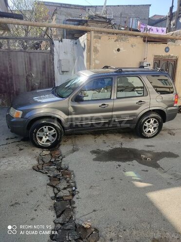Ford Escape 2005, 267,000 km - 3.0 l - Bakı