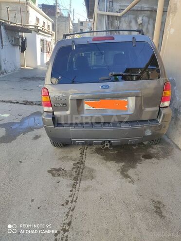 Ford Escape 2005, 267,000 km - 3.0 l - Bakı
