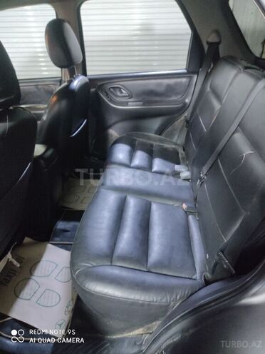 Ford Escape 2005, 267,000 km - 3.0 l - Bakı