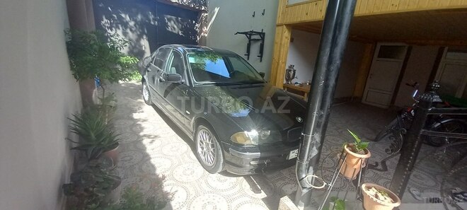 BMW 318 2000, 336,235 km - 1.9 l - Göyçay