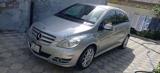 Mercedes B 170 2008, 132,000 km - 1.7 l - Bakı
