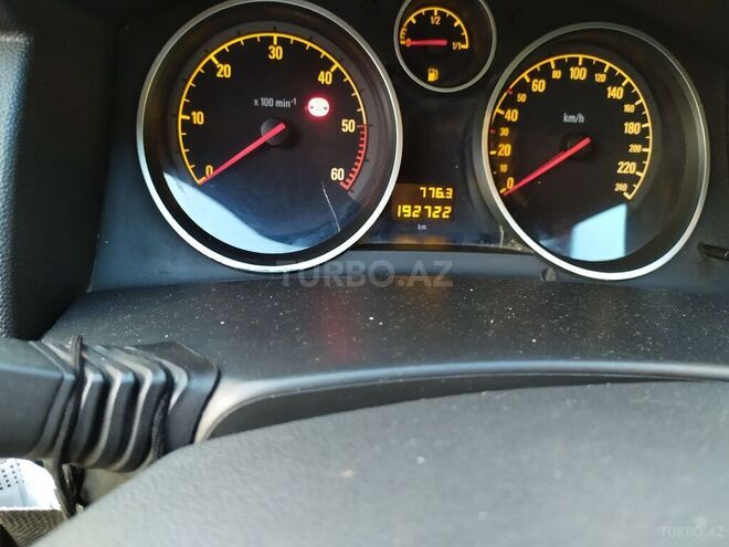 Opel Astra 2006, 213,123 km - 1.3 l - Bakı