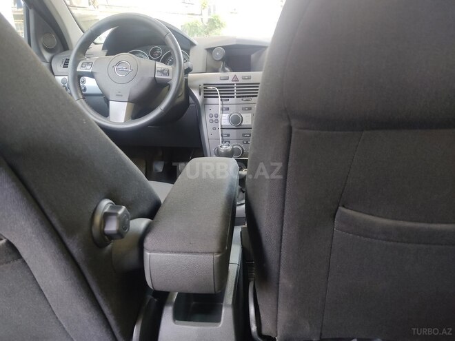 Opel Astra 2006, 227,000 km - 1.4 l - Bakı