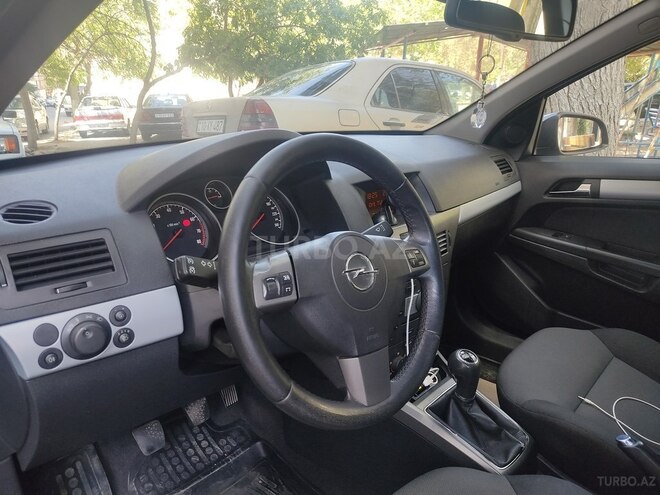 Opel Astra 2006, 227,000 km - 1.4 l - Bakı