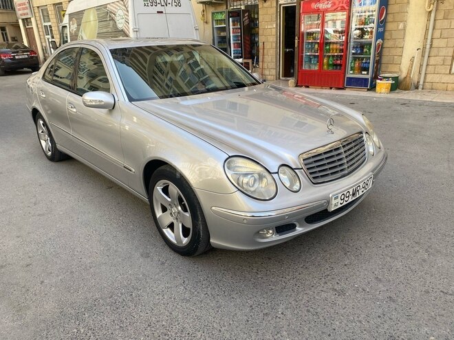 Mercedes E 240 2002, 227,000 km - 2.6 l - Bakı