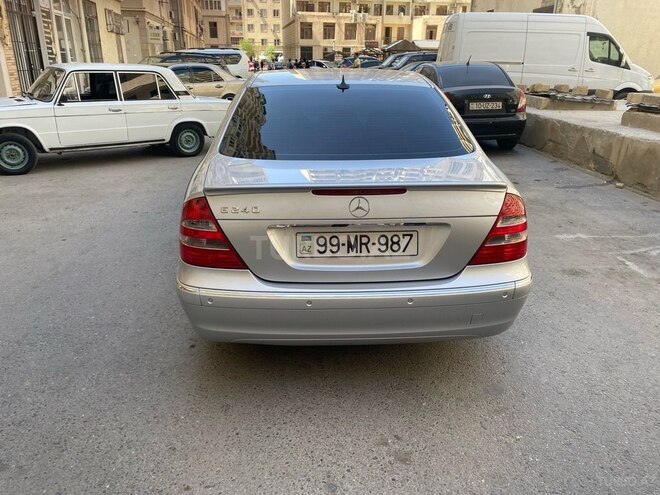Mercedes E 240 2002, 227,000 km - 2.6 l - Bakı