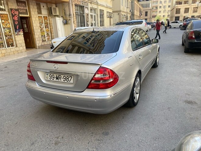 Mercedes E 240 2002, 227,000 km - 2.6 l - Bakı