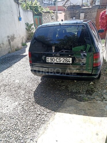 Opel Astra 1996, 210,600 km - 1.6 l - Bakı