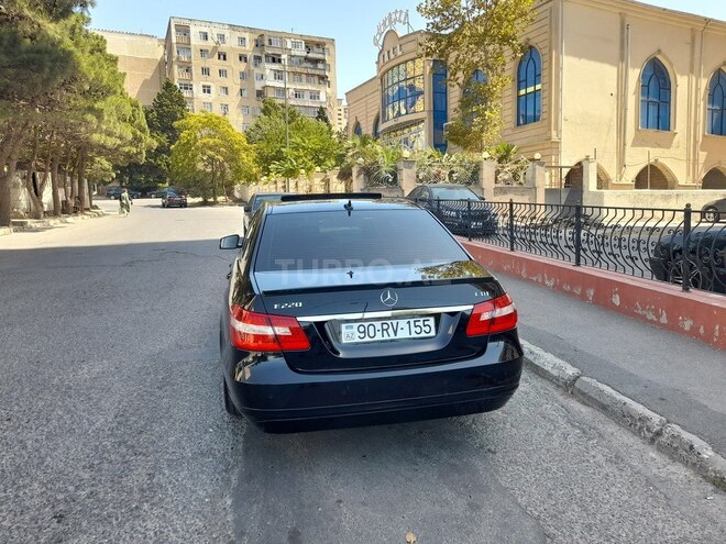 Mercedes E 220 2011, 167,623 km - 2.2 l - Bakı