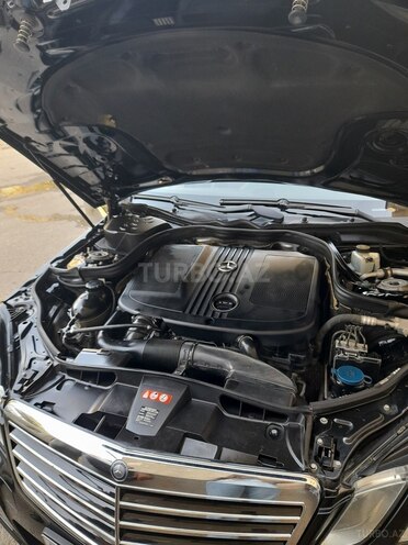 Mercedes E 220 2011, 167,623 km - 2.2 l - Bakı