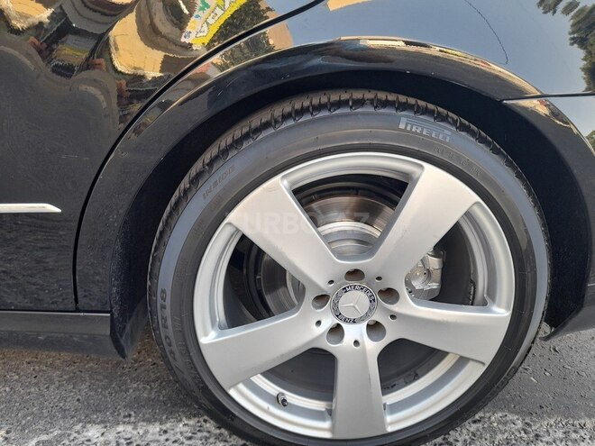 Mercedes E 220 2011, 167,623 km - 2.2 l - Bakı